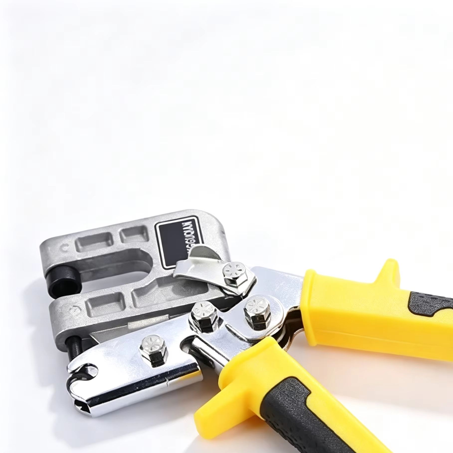 Metall-Stud-Crimper aus Alumin – Woodworking In Japanese Bewertung und Preis